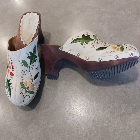 SPRING Women's Ivory Floral Embroidered Leather Platform Mules/Clogs Size 7.5M - Picture 3 of 10